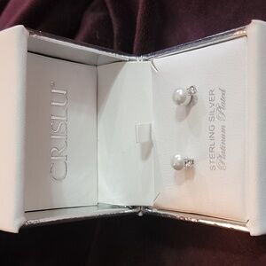 Crislu earrings